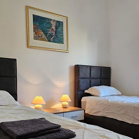 Bagic アパート ヴィル