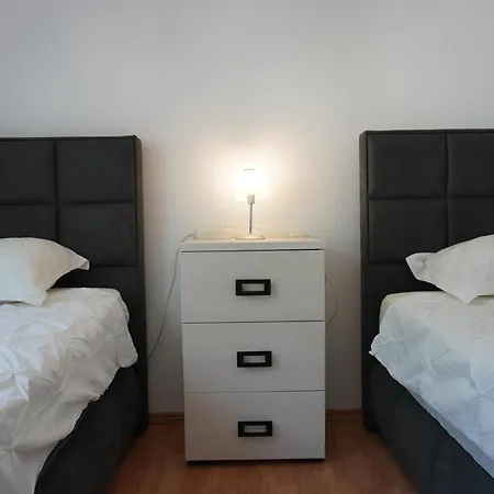 アパート Bagic ヴィル